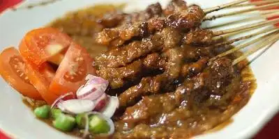 Sate Ayam Pak Apri, Mayjend Sungkono