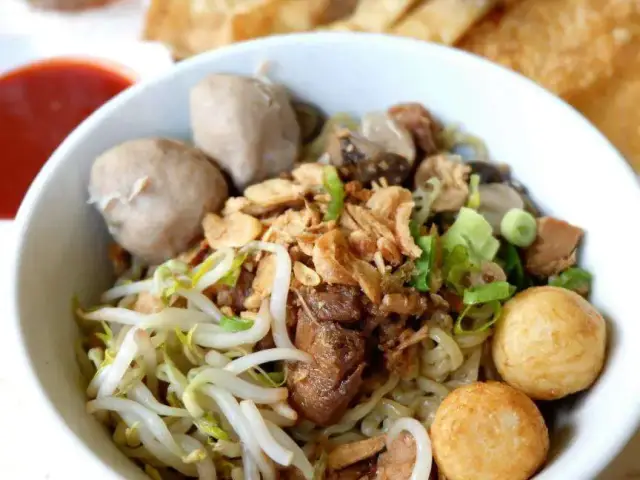 Gambar Makanan Bakmi Golek 12