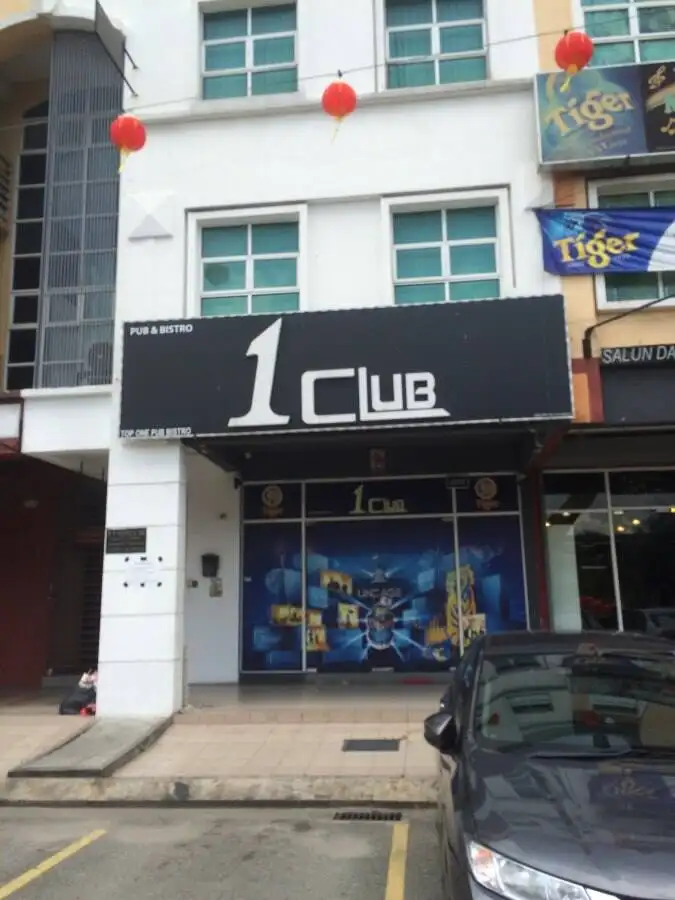 1 Club