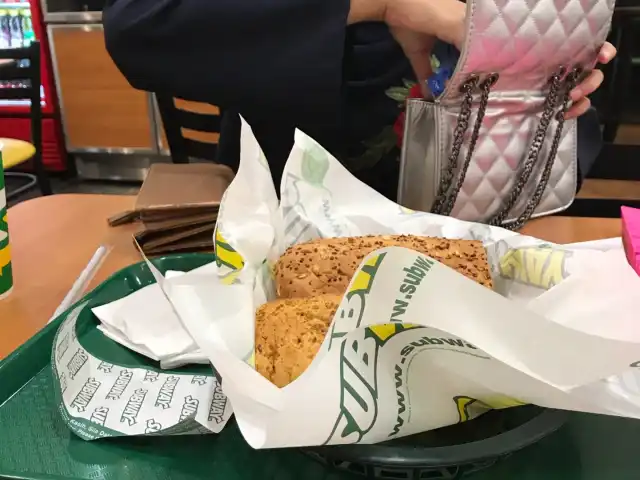 Subway Food Photo 11