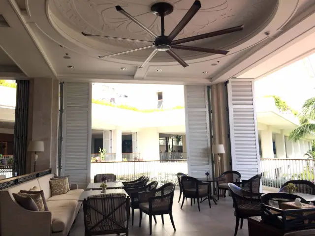 Lobby Lounge - Shangri-la's Mactan Resort & Spa Food Photo 7