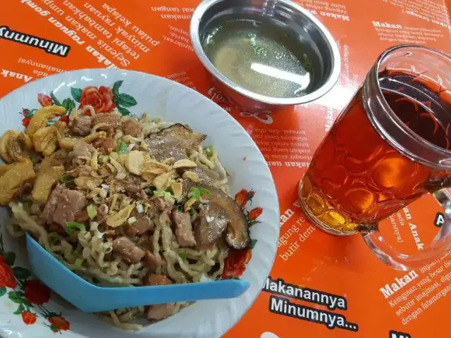 Gambar Makanan Bakmi Ahuat Siantar 6