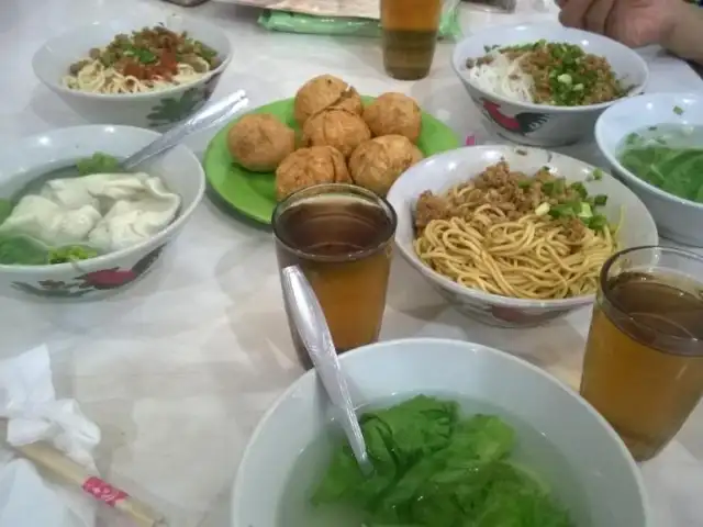 Gambar Makanan Rumah Makan Naripan (aka. Bakmi Naripan) 20