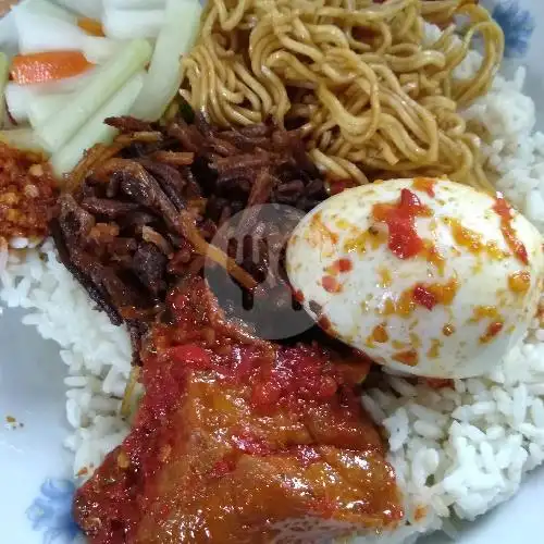 Gambar Makanan Nasi Kuning Warung Sinar, Panakkukang 18