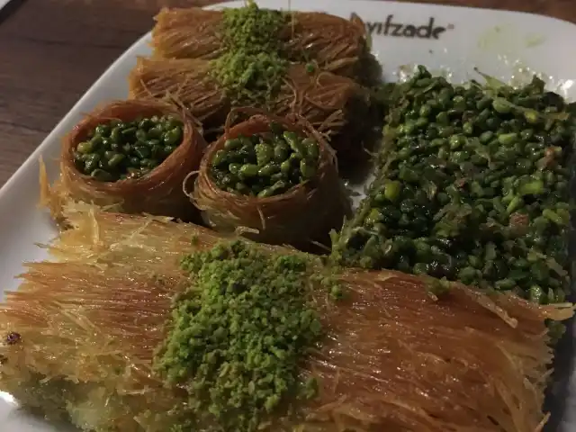 Kadayıfzade'nin yemek ve ambiyans fotoğrafları 51