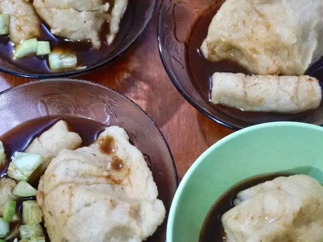 Gambar Makanan Pempek Palembang Oky 3