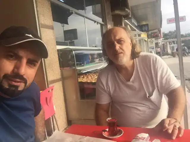 Gaziemir Gevrek & Börek'nin yemek ve ambiyans fotoğrafları 9