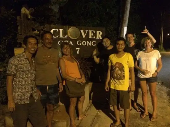 Gambar Makanan Clover Bali 9