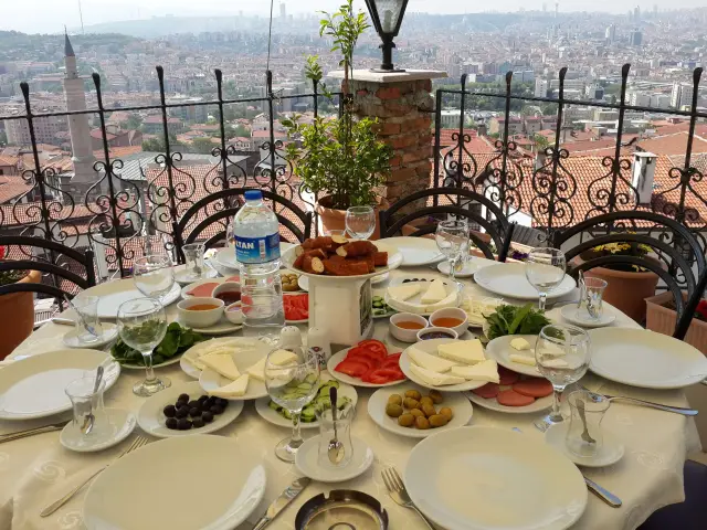 Hatipoğlu Restaurant'nin yemek ve ambiyans fotoğrafları 9