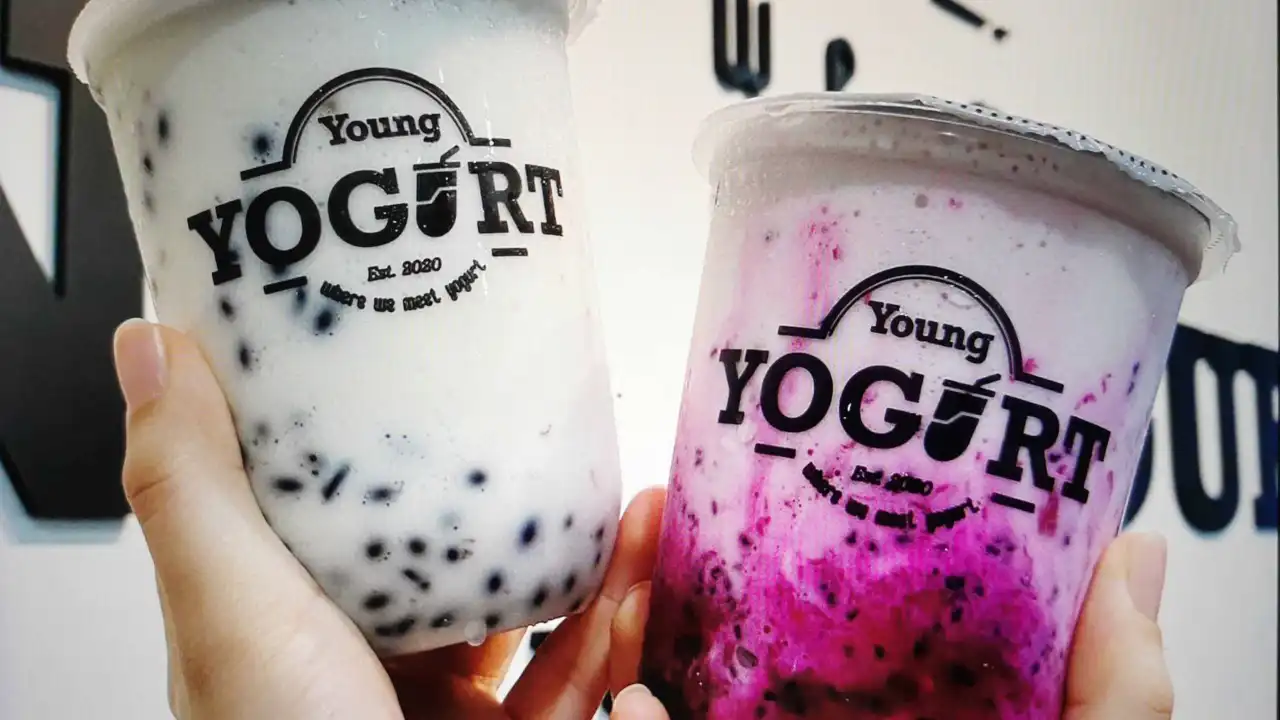 Young Yogurt Alma