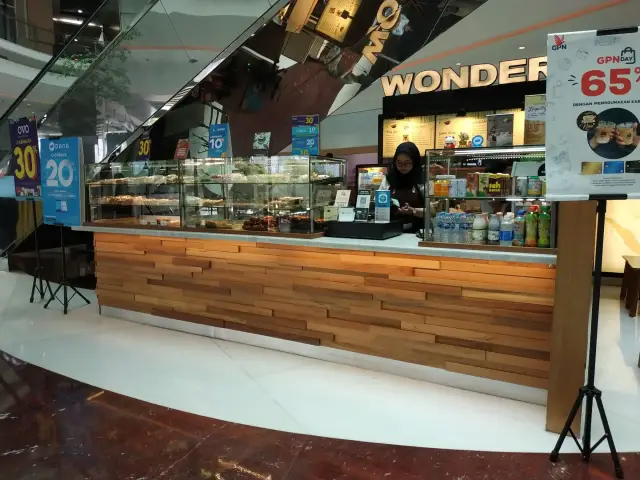 Gambar Makanan Wonder Cafe and Mart 4