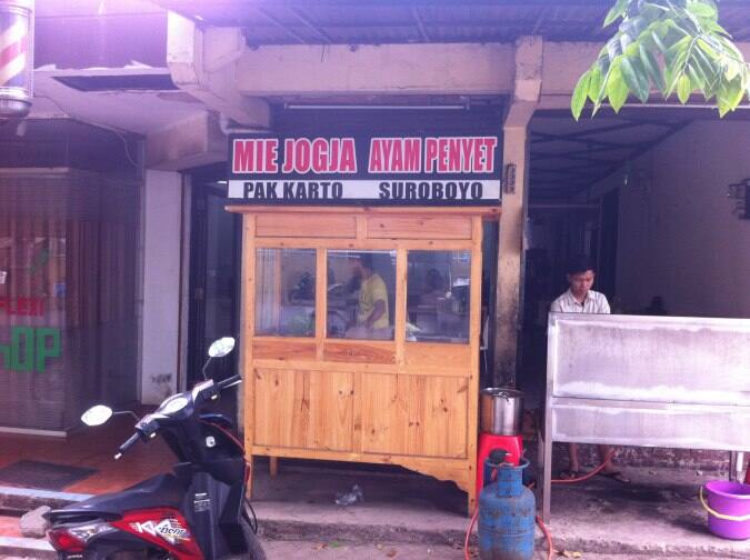 Foto Restoran Mie Jogja Ayam Penyet Foto Makanan Pilihan Di Jakarta