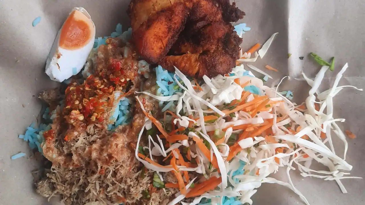 Nasi Kerabu Budu Cik Ya