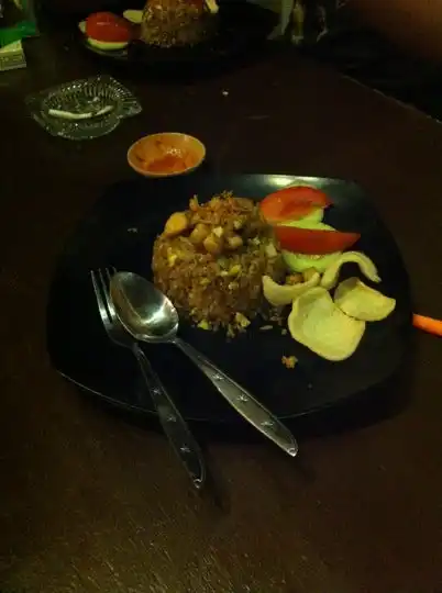 Gambar Makanan Raden's Crispy Steak & Spicy Chicken 14