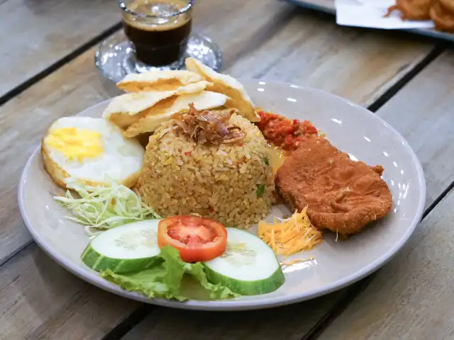 Gerai Makanan No.15 @ Medan Selera Limbang