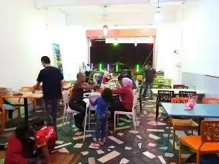 Restoran Tomyam Kelapa & Raja Sup Top Azali