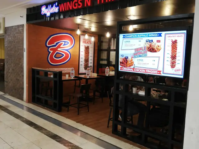 Buffalo's Wings N' Things Food Photo 13