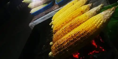 Pondok Jagung Bakar Pak Kidok, Senapelan