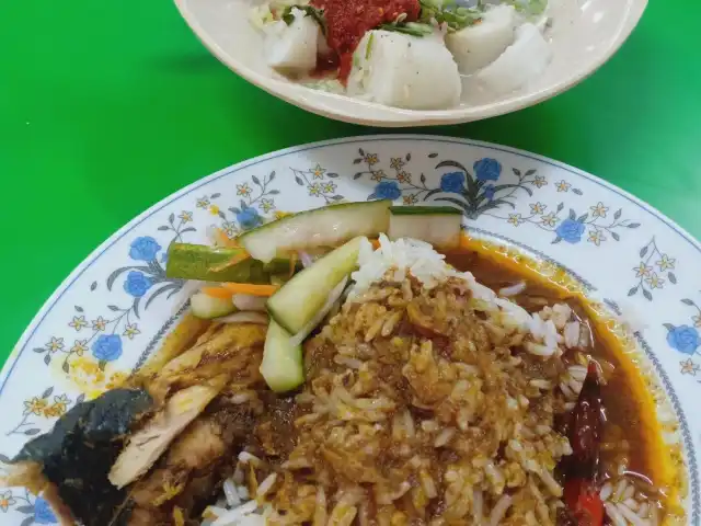 Kafe Masakan Terengganu Asli