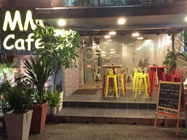 MM Cafe Food Photo 3
