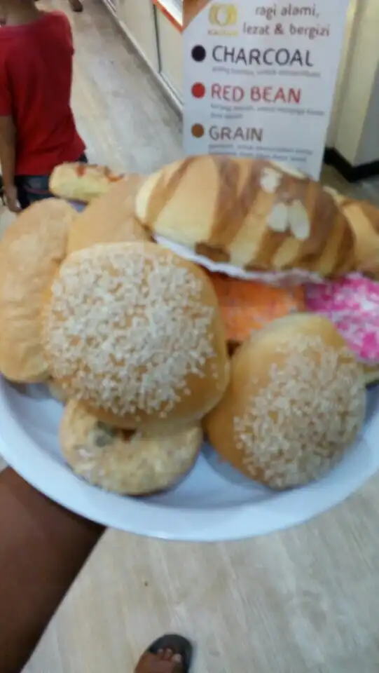 Gambar Makanan Kaisar Bakery 2