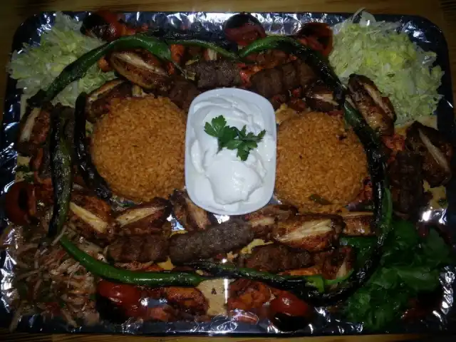 Ocakbaşı Ali Ayvazın Yeri'nin yemek ve ambiyans fotoğrafları 11