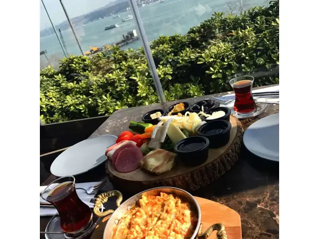 Lulu Hookah Lounge - Zimmer Hotel Bosphorus'nin yemek ve ambiyans fotoğrafları 21