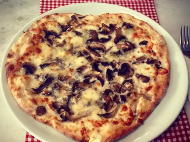 Pizzeria Il Pellicano'nin yemek ve ambiyans fotoğrafları 34