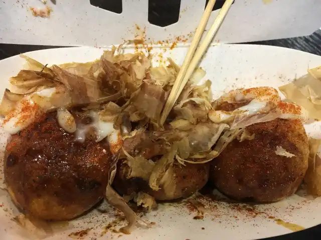 Japan Boat Takoyaki Food Photo 2