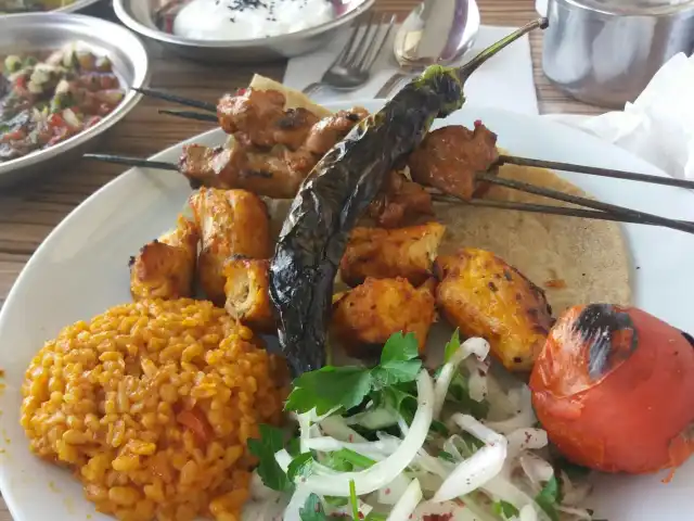 Yaka Mangal Sofrasi'nin yemek ve ambiyans fotoğrafları 18