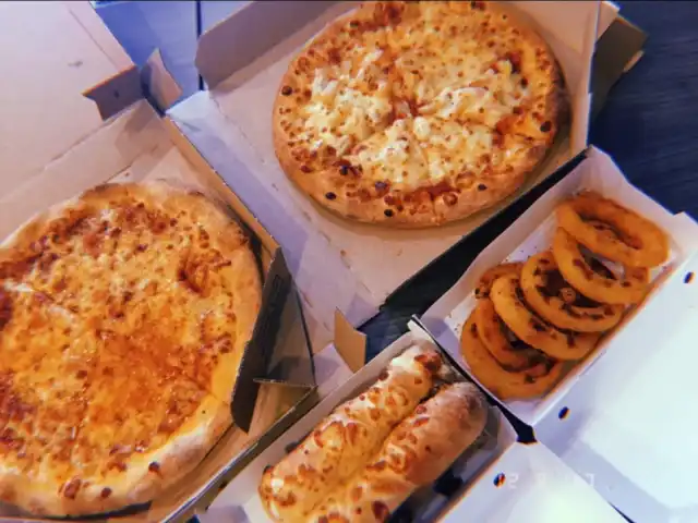 Domino's Pizza Food Photo 12