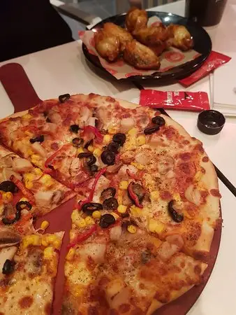 Pizza Hut