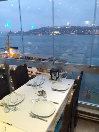 Karaköy Dedem Afrodit Balık Restaurant'nin yemek ve ambiyans fotoğrafları 1