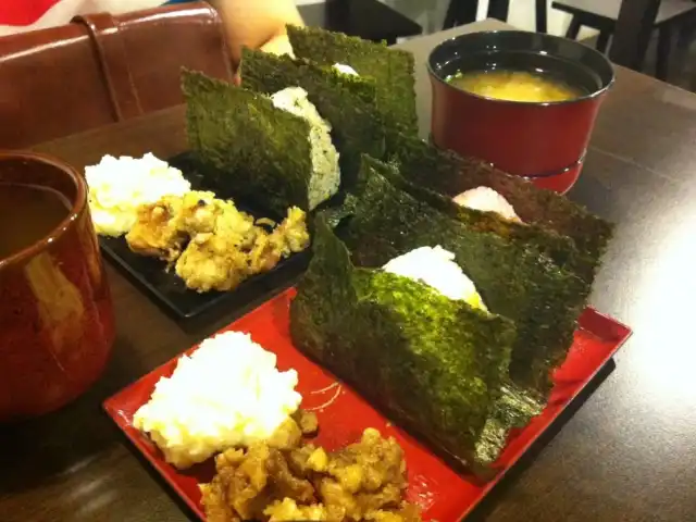 Niko Niko Onigiri Food Photo 4