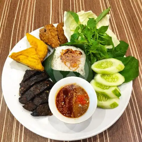 Gambar Makanan Nasi Uduk Ayam Goreng Kampung Barokah, Tebet 4