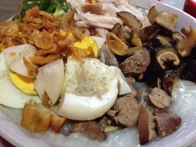 Gambar Makanan Bubur Ayam Serbu Rame 4