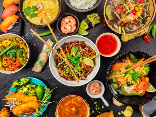 Asian House Far East Cuisine'nin yemek ve ambiyans fotoğrafları 1