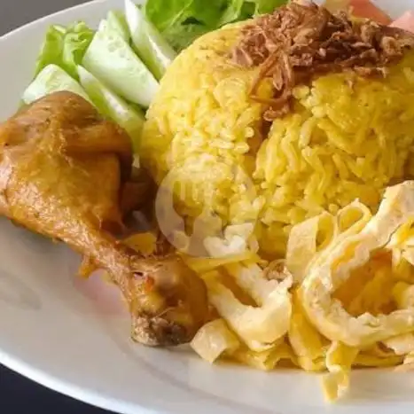 Gambar Makanan Nasi Kuning & Penyetan Lestari 12