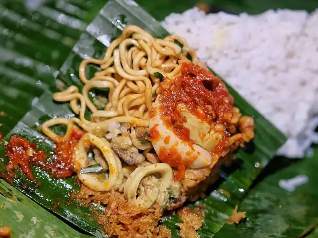 Gambar Makanan Nasi Jinggo Dadong Susun 2 Sejak 1982 1