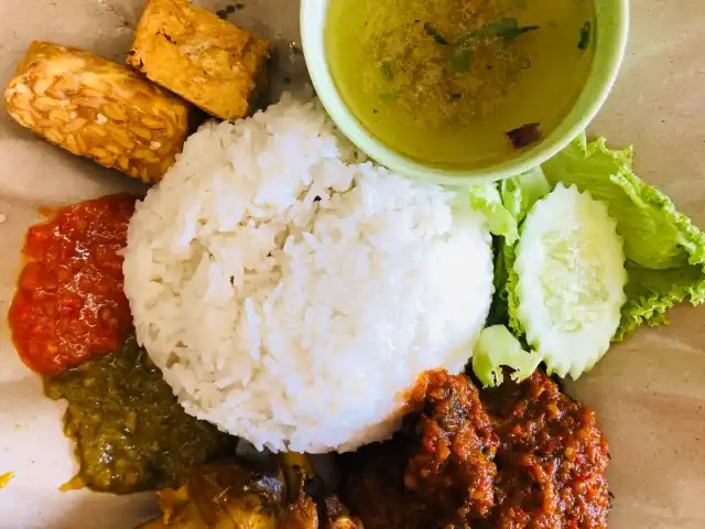 Tempat Makan Lesehan Food Photo 10