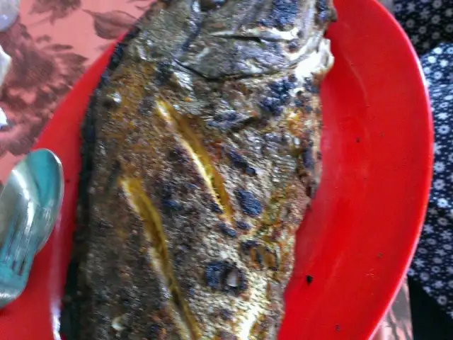 Lesehan Ikan Bakar