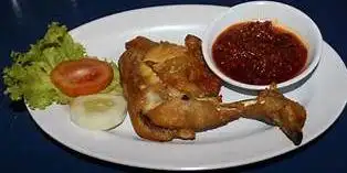 Ayam Penyet Itha, Kerobokan