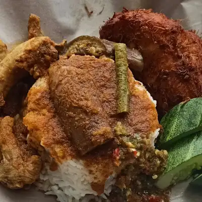 Nasi Kukus Mek Klate