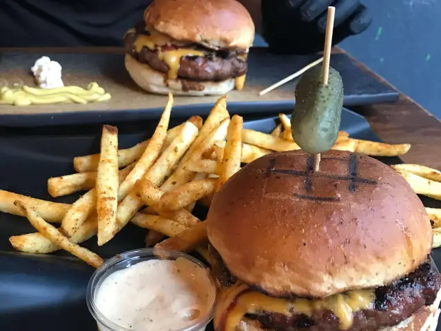 Black Drop Burger'nin yemek ve ambiyans fotoğrafları 19