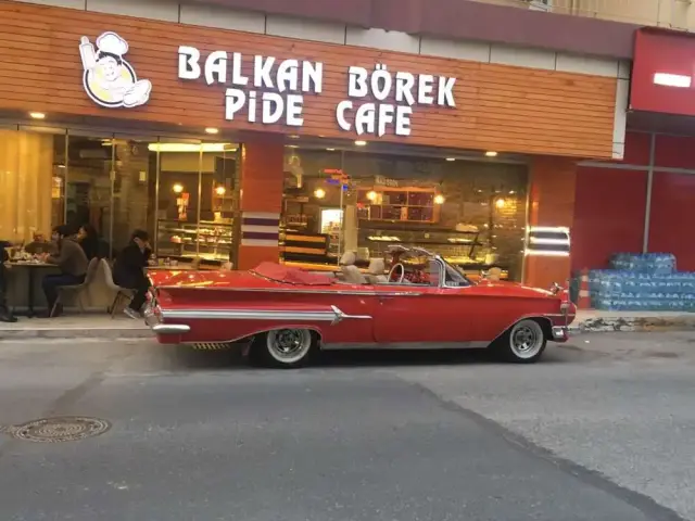 Balkan Börek Pide Cafe'nin yemek ve ambiyans fotoğrafları 4