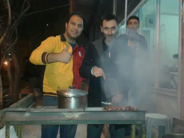 Cızbız  Köfteci Halil Usta'nin yemek ve ambiyans fotoğrafları 6