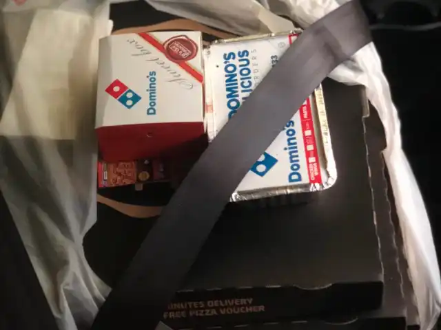 Domino's Pizza Food Photo 10