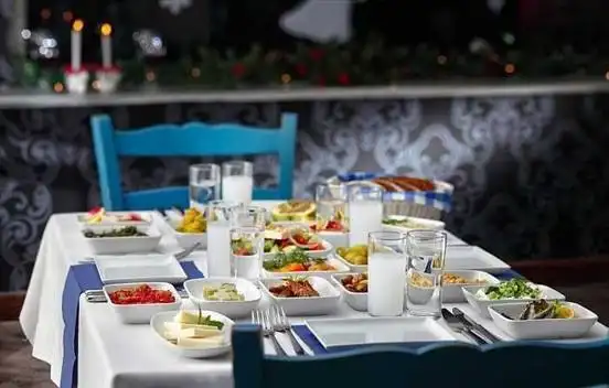 Samatya Marina Restaurant'nin yemek ve ambiyans fotoğrafları 2