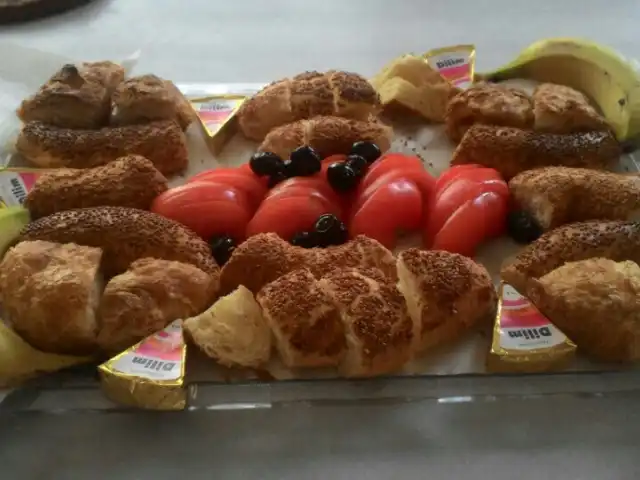 erisen un dunyası-bozyaka'nin yemek ve ambiyans fotoğrafları 4