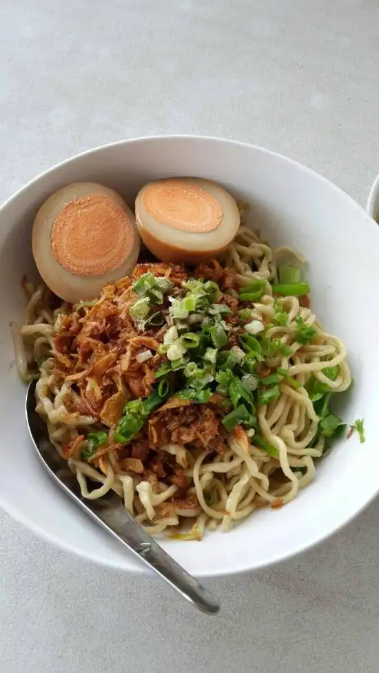 Gambar Makanan Bakmi Lamlo 7